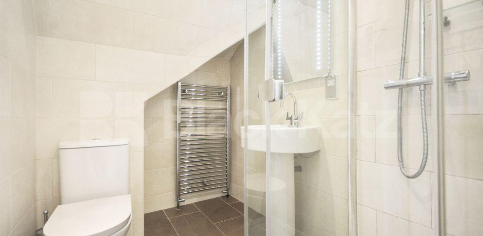 			LET, 4 Bedroom, 1 bath, 1 reception House			 Ashfield Road , EAST ACTON